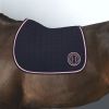 Tapis de selle cheval Suzie édition limitée - Octobre Rose - Harcour